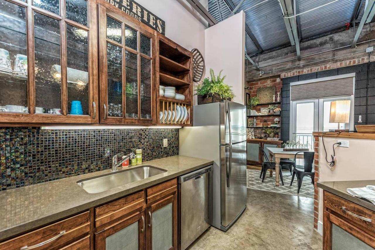 Green Door Lofts -Magnolia Loft, Silos/Downtown Waco Exterior photo